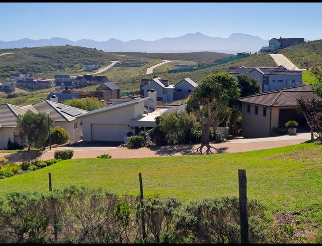 593M² VACANT LAND FOR SALE IN MONTE CHRISTO